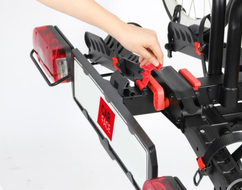Nosič bicyklov Carface Scorpion  2 elektrobicykle